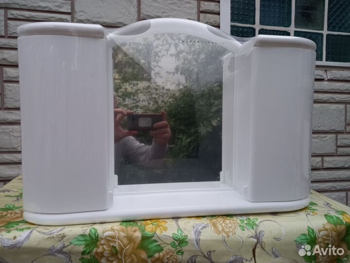 Шкафчик для ванной навесной с зеркалом