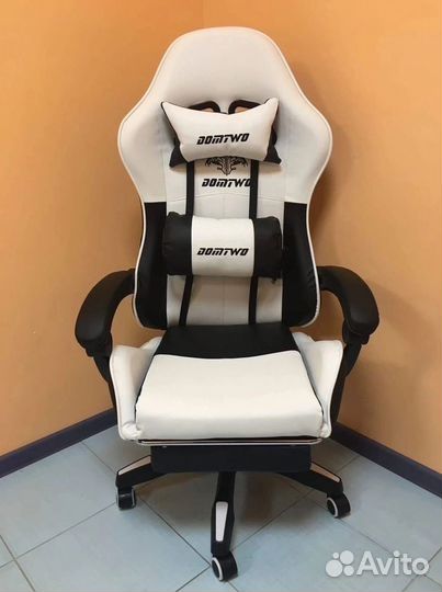 Кресло для игр. Игровое кресло с массажем