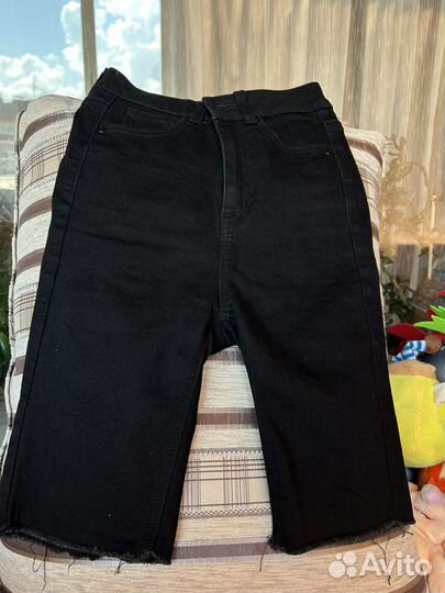 Джинсовые бриджи xs