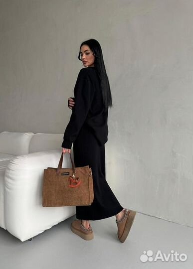 Костюм женский