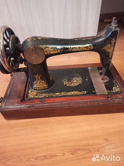 Швейная машина зингер Singer