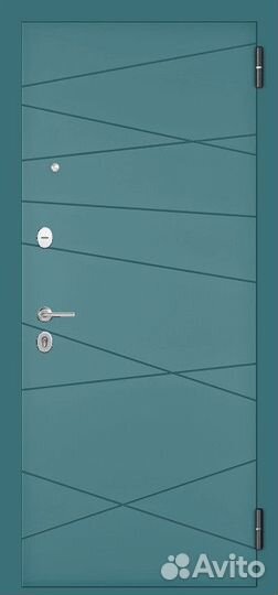 Дверь в квартиру с зеркалом