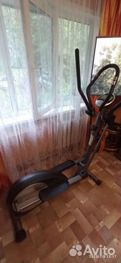 Эллиптический тренажер