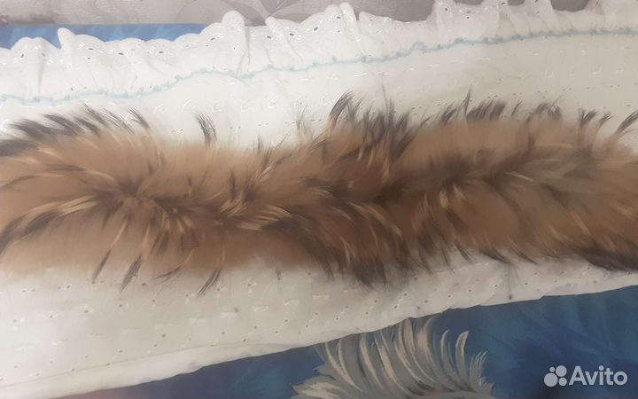 Опушка на капюшон из енота