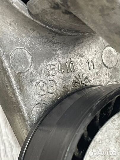 Ролик натяжной Volkswagen Passat B6 2.0 2007