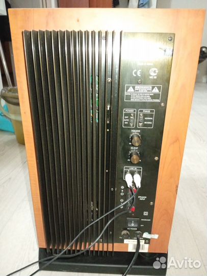 Активный сабвуфер для дома