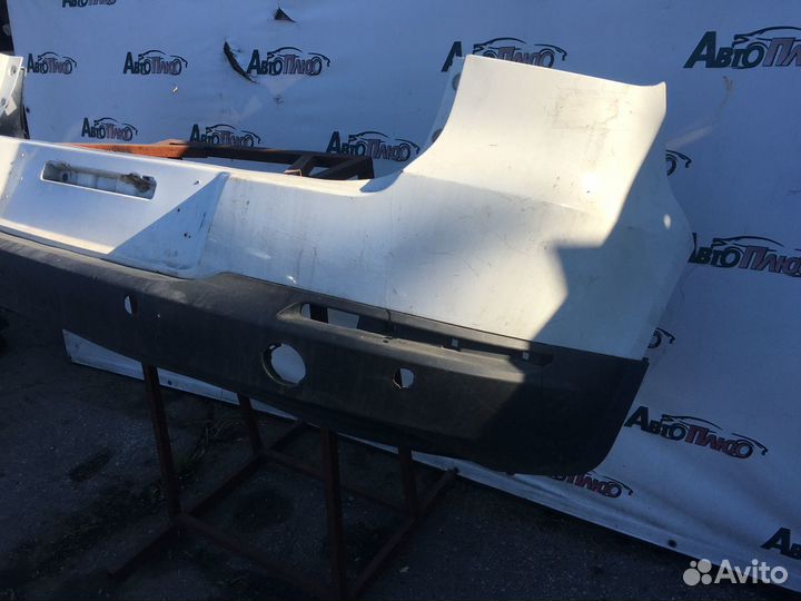 Задний бампер Volkswagen Tiguan