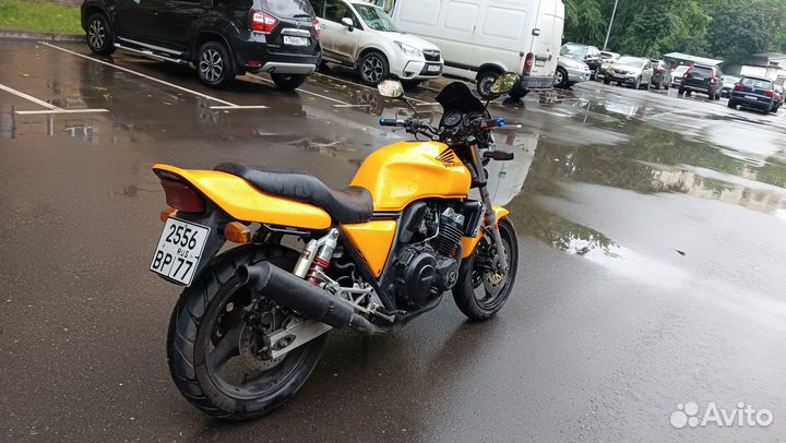 Honda CB400
