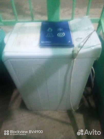 Стиральная машина с вертикальной загрузкой