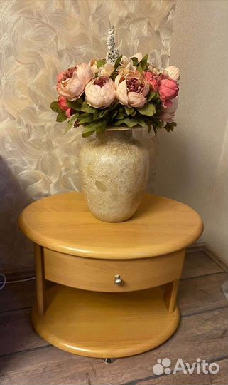 Тумба под телевизор и столик Италия