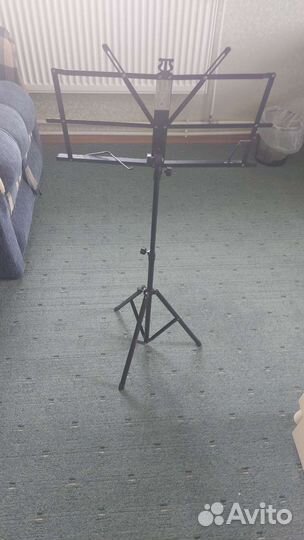 Пюпитр для нот и подставка для ноги