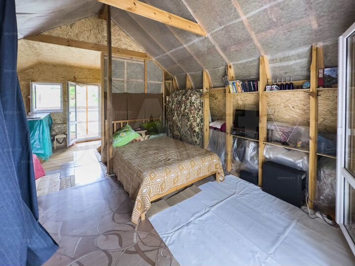 Дом 80 м² на участке 5,5 сот.