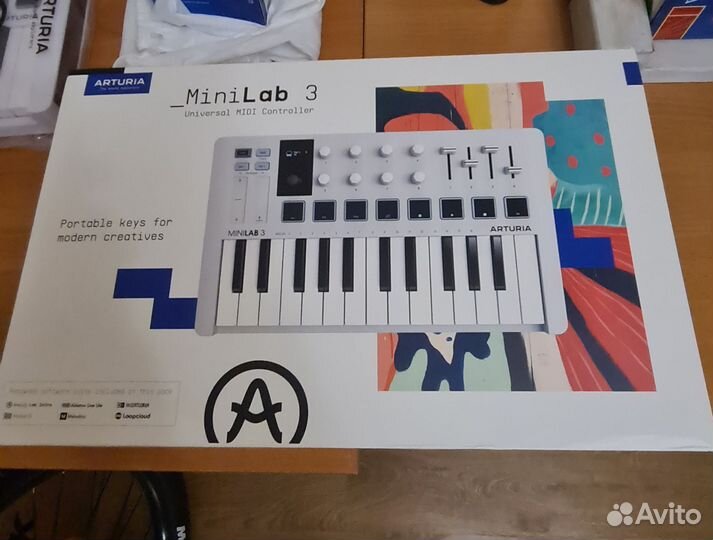 Midi клавиатура Arturia Minilab 3