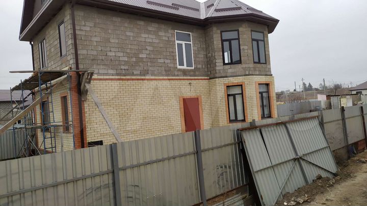 Дом 140 м² на участке 7 сот.