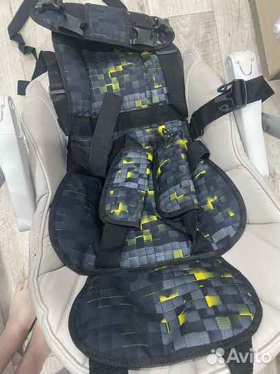 Бескаркасное автомобильное кресло