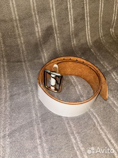 Набор белое кашне + ремень