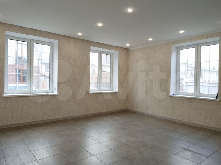 Таунхаус 100 м² на участке 3,2 сот.