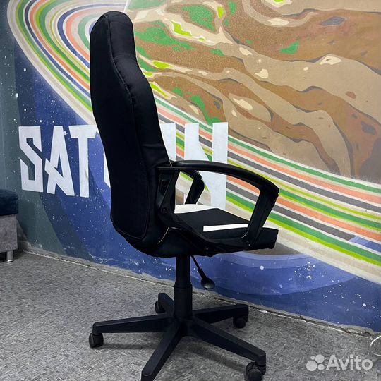 Компьютерное кресло dexp