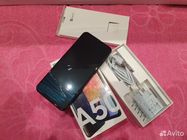 Samsung Galaxy A50, 6/128 ГБ