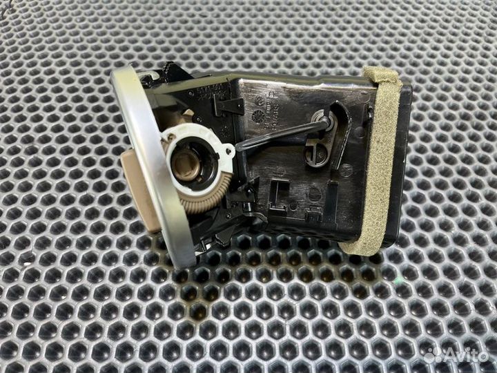 Дефлектор воздушный Mercedes-Benz GL550