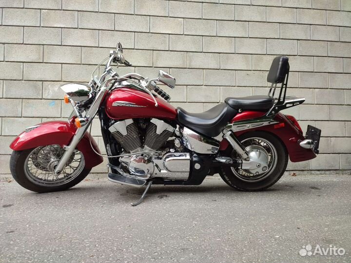 Мотоцикл Honda vtx1300s