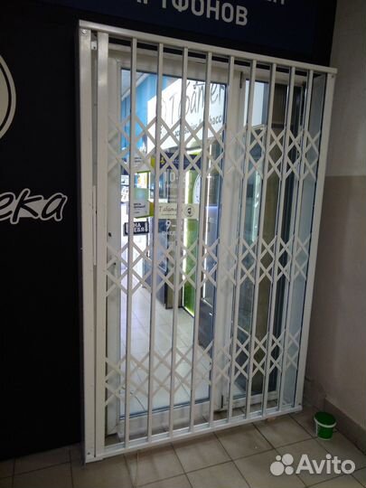 Раздвижные решетки и ширмы