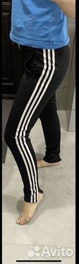 Спортивные штаны Адидас