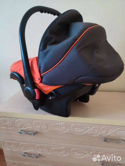 Автолюлька tutis zippy new