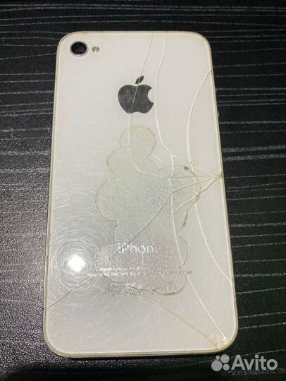 iPhone 4, 8 ГБ