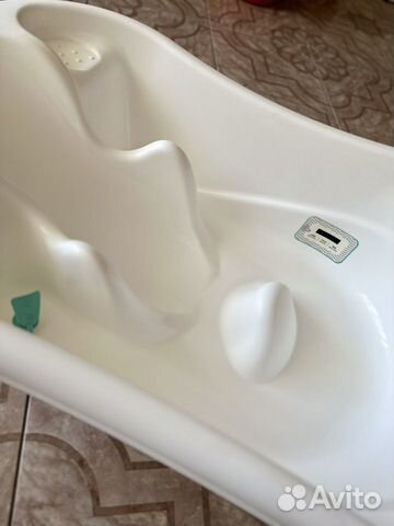Ванночка для купания новорожденного с горкой объявление продам