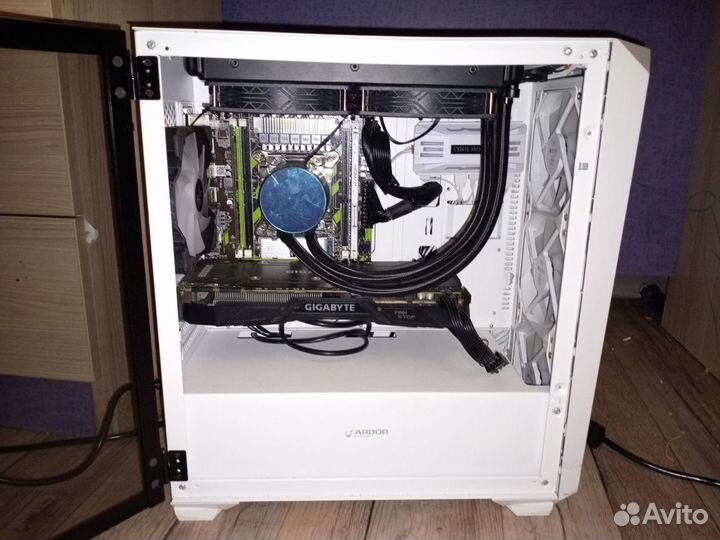 Мощный игровой компьютер