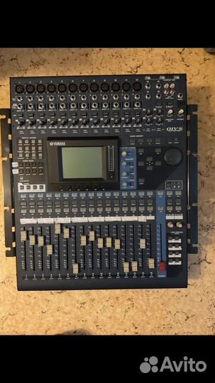 Микшерный пульт Yamaha v01 96iv2