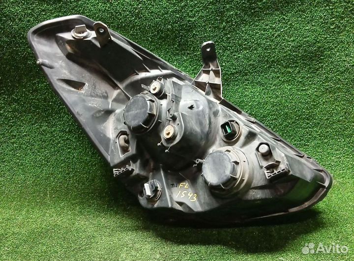 Фара левая Hyundai / Kia Гранд Старекс, Н1