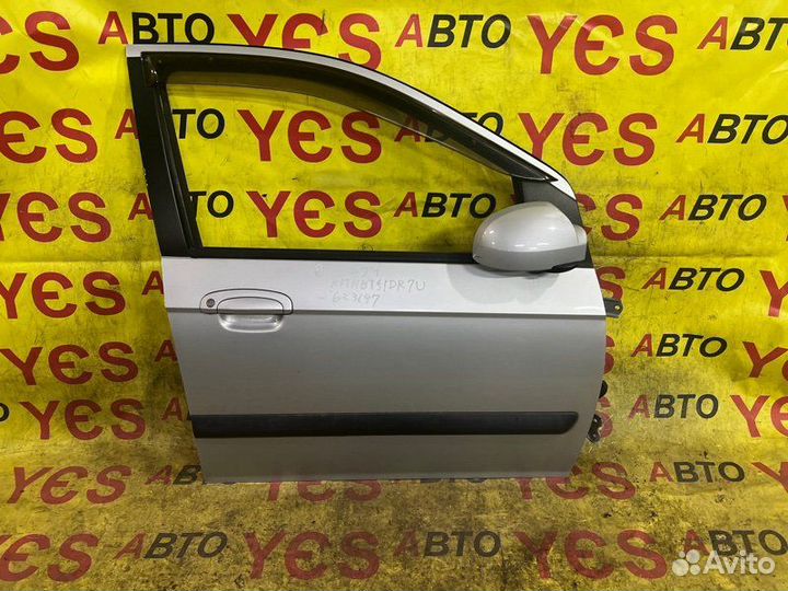 Петля двери передняя правая Hyundai Getz TB