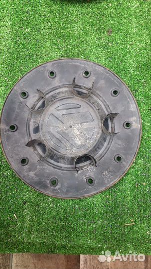 Колпак колеса Volkswagen Transporter железный диск