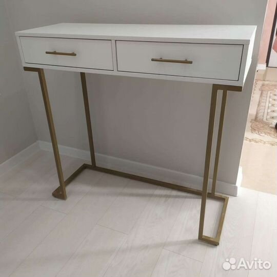 Консоль, тумба,зеркало