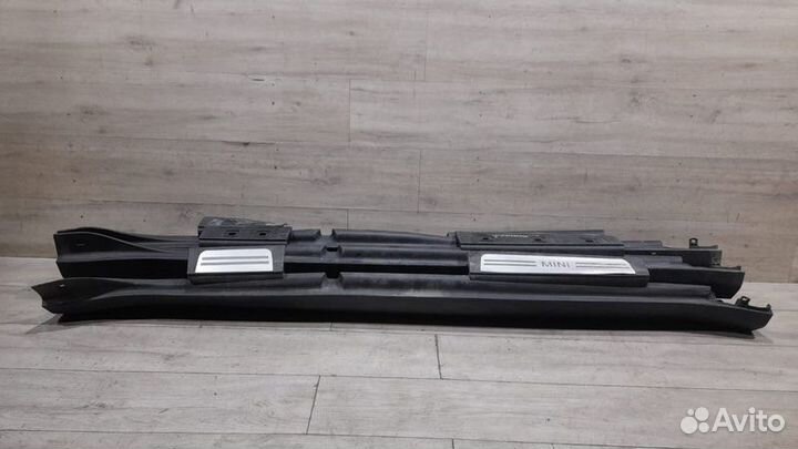 Порог правый Mini Countryman 1 R 60 С 2010 По 2016