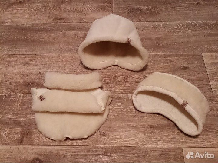 Шапка, манишка, повязка на голову