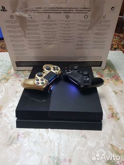 Sony PS4 два джоя