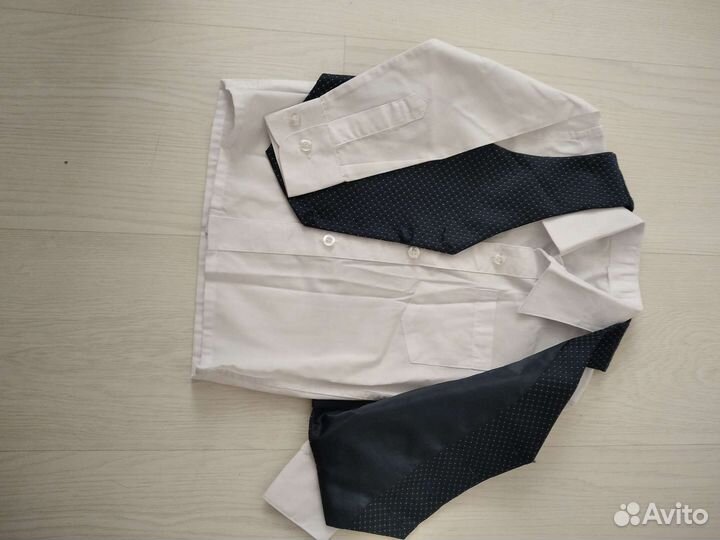 Костюм тройка для мальчика