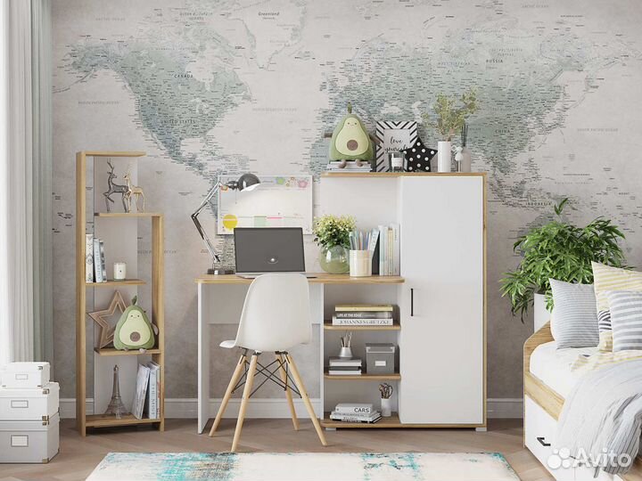 Письменный стол