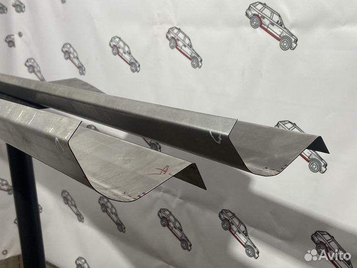 Toyota Carina E ремкомплект порога комплект