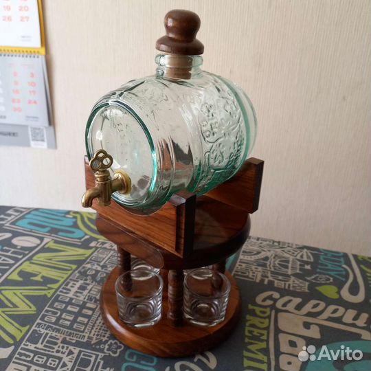 Набор для коньяка бочонок и рюмки на подставке