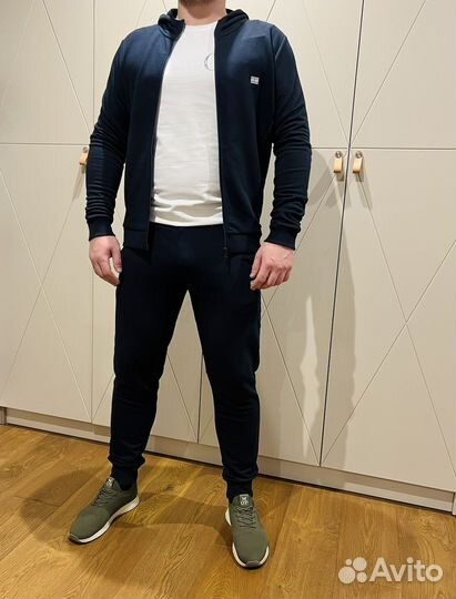 Спортивный костюм мужской Tommy Hilfiger