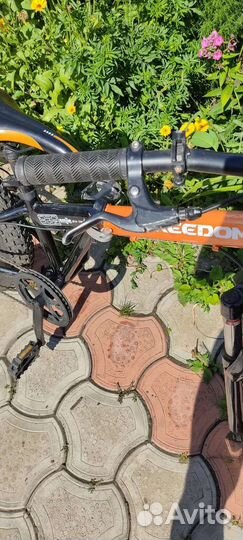 Велосипед горный на широких колёсах