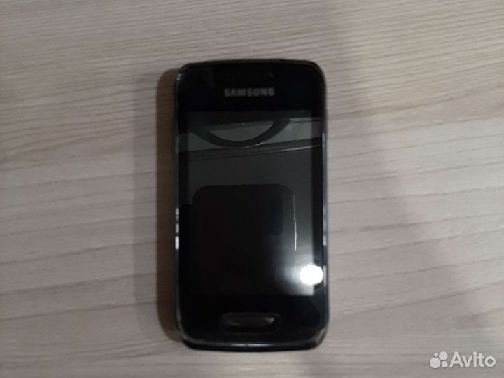 Телефон Samsung