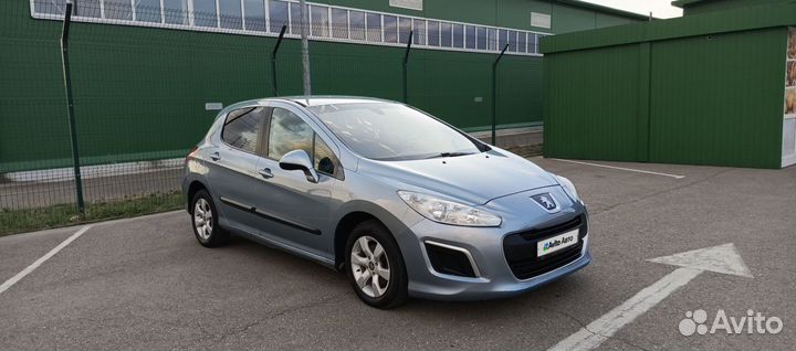 Peugeot 308 1.6 МТ, 2011, 237 000 км