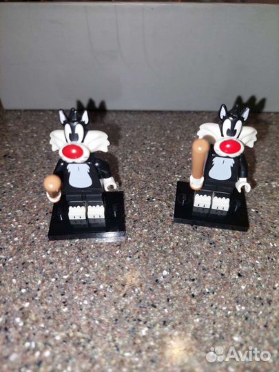 Lego minifigures Looney Tunes 71030