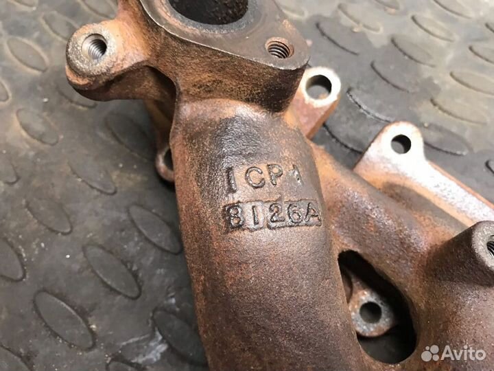 Коллектор выпускной Mitsubishi Pajero 4