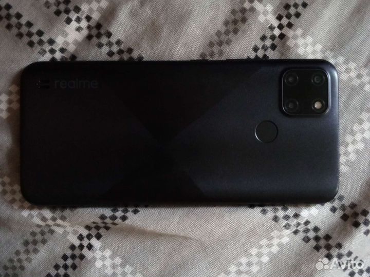 Мобильные телефоны